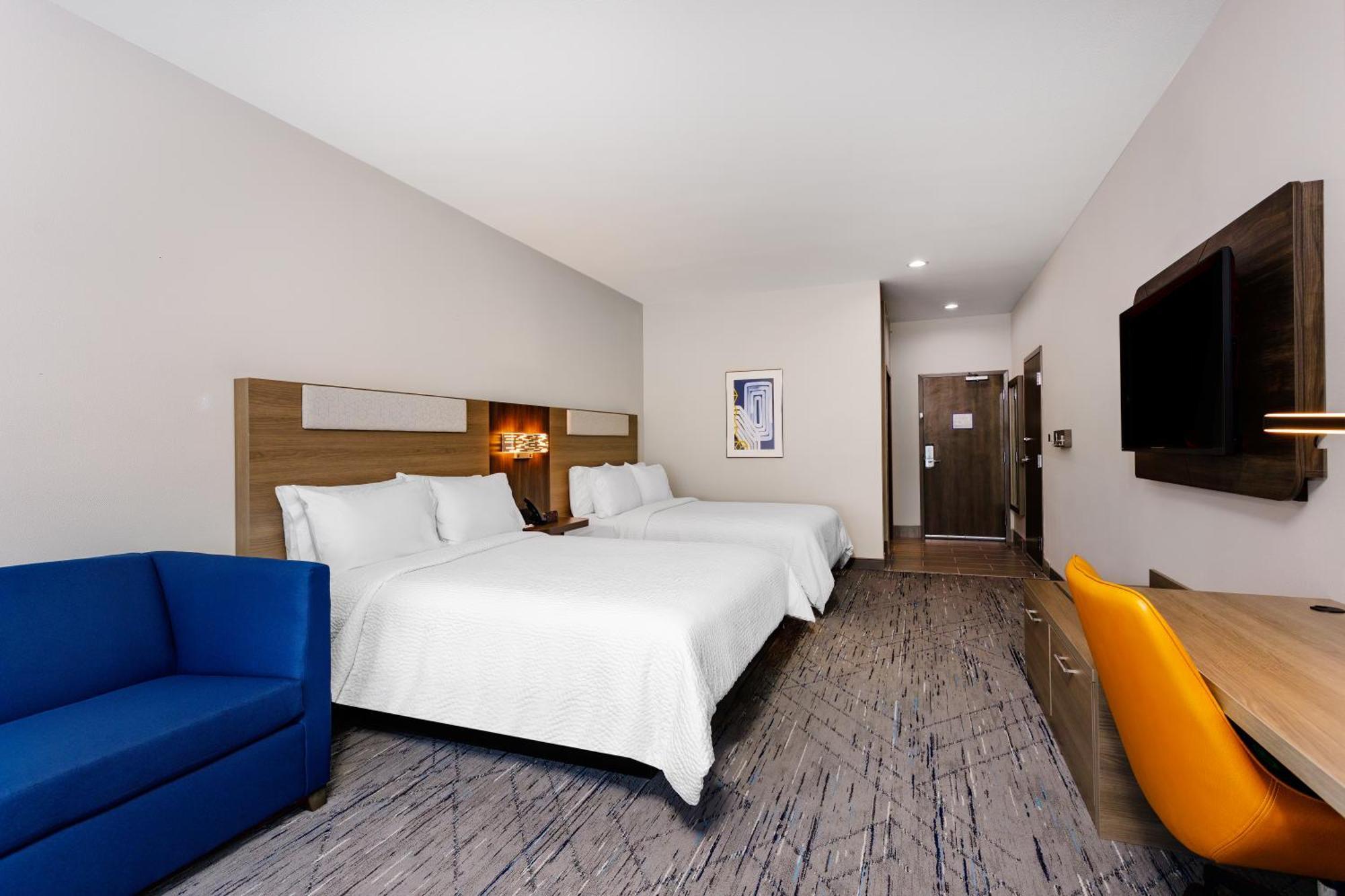 Holiday Inn Express & Suites Tampa Stadium - Airport Area By Ihg المظهر الخارجي الصورة