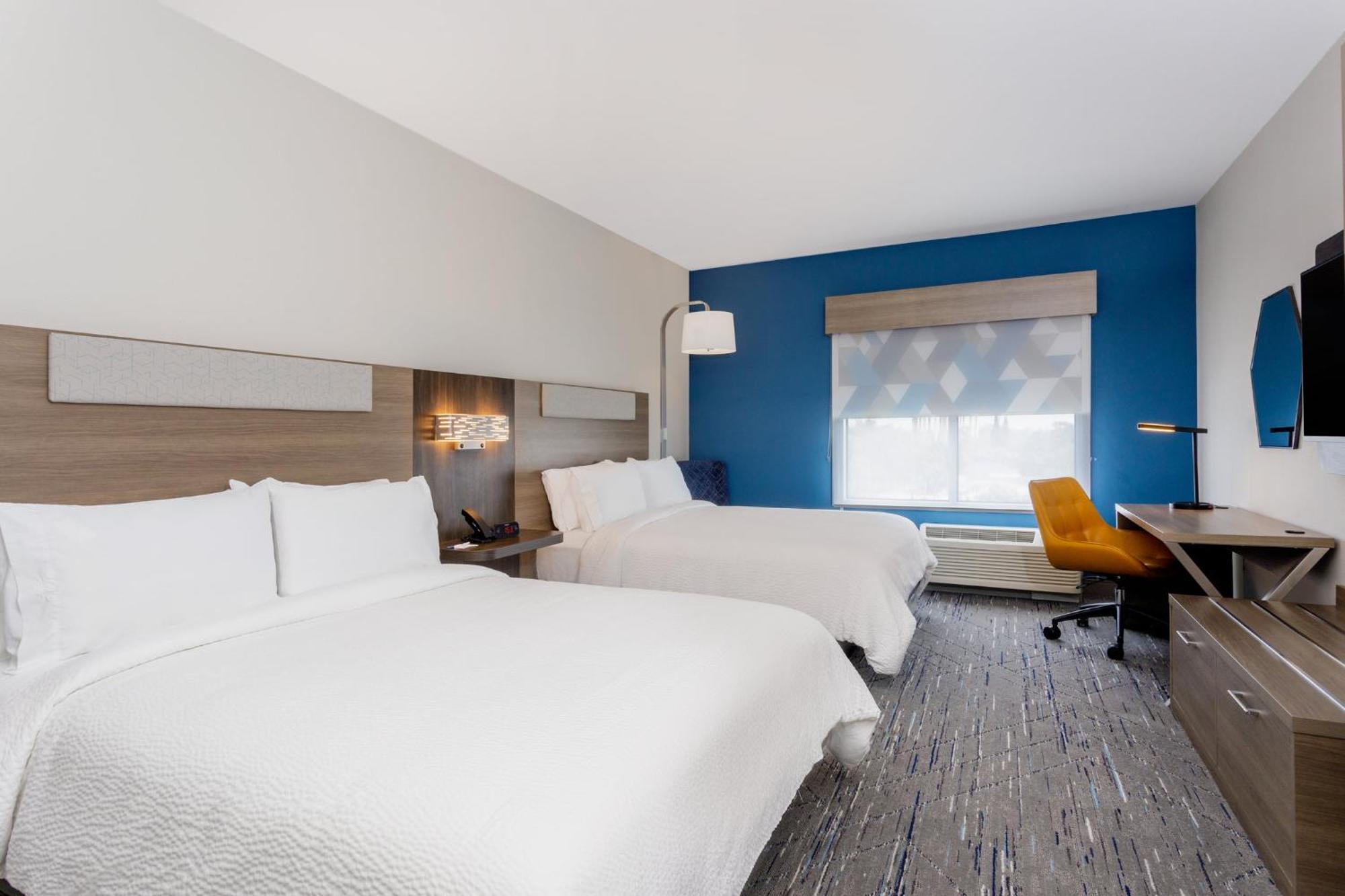 Holiday Inn Express & Suites Tampa Stadium - Airport Area By Ihg المظهر الخارجي الصورة