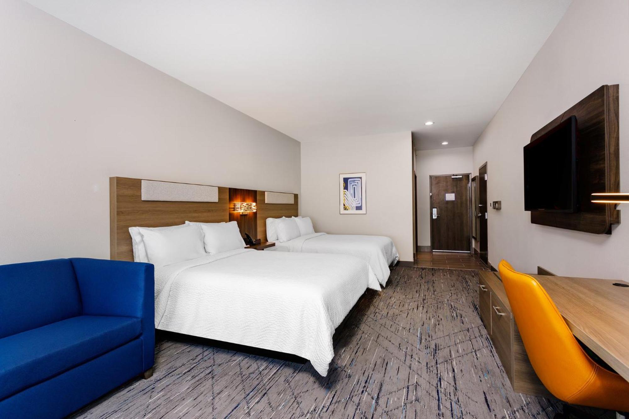 Holiday Inn Express & Suites Tampa Stadium - Airport Area By Ihg المظهر الخارجي الصورة